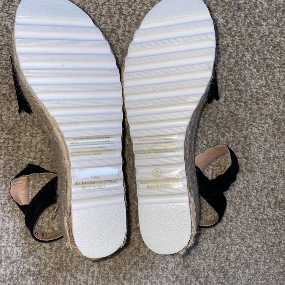 Espadrilles - Picture 6 of 6